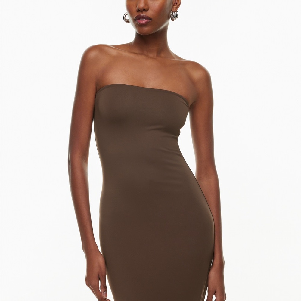 🤎 Aritzia Brown Tube Dress – Midi Length 🤎 🔥